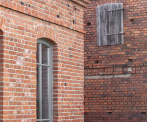 Przebudowa domu z czerwonej cegły