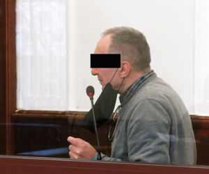 Podejrzany o zabójstwo staruszki w Hajnówce w 1996 roku odpowiada przed sądem. Nie przyznaje się do winy
