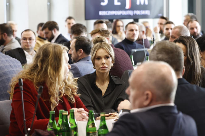 Doda i Małgorzata Rozenek-Majdan razem w Sejmie dla zwierząt