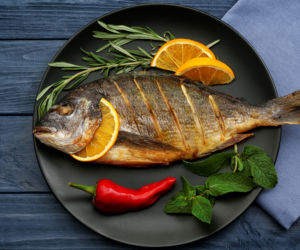 Najlepsze ryby na święta. Kupuj je odpowiedzialnie i wybieraj te z certyfikatem MSC