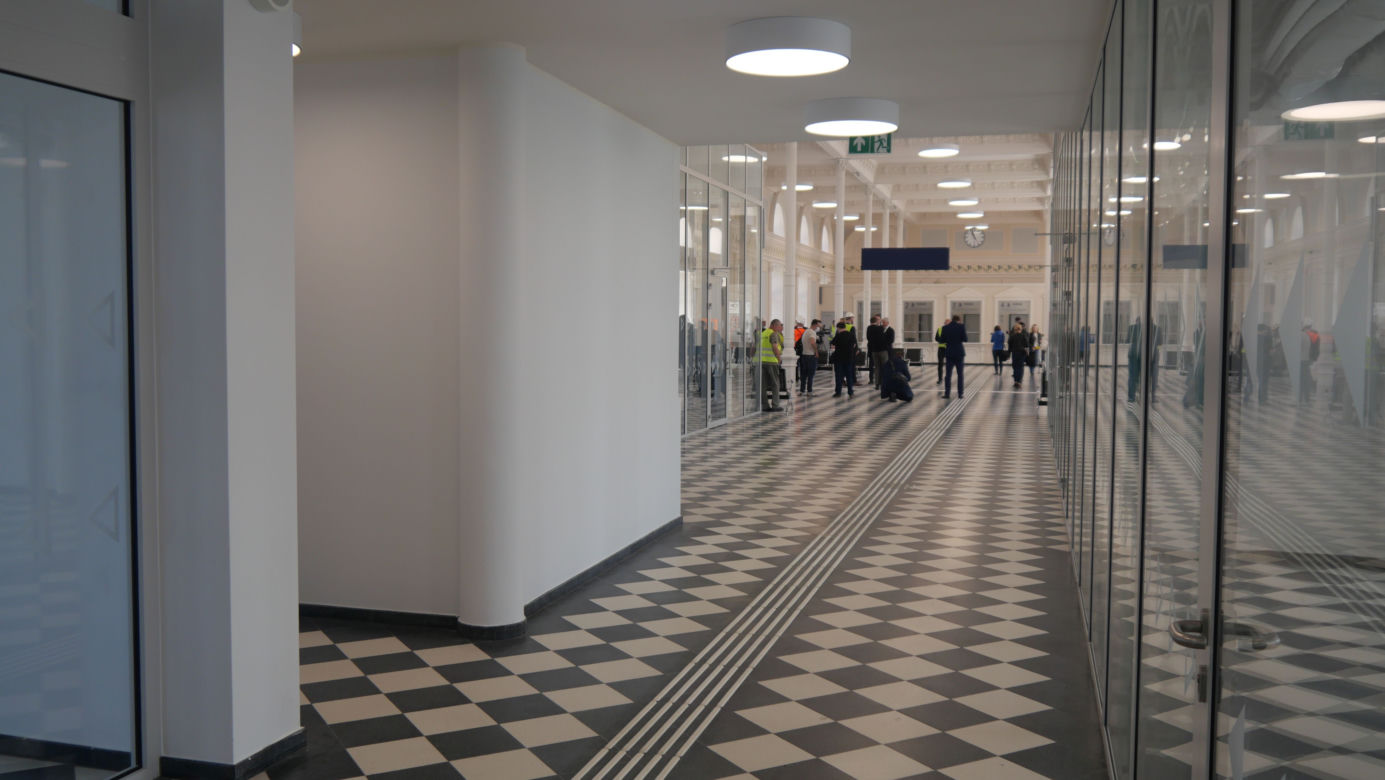 Białystok. Dworzec PKP przeszedł imponująca renowację