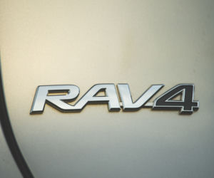Toyota RAV4 Hybrid piąta generacja