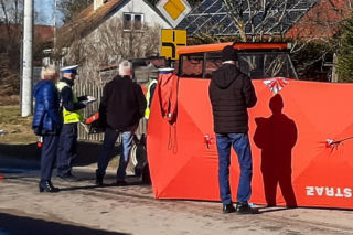 Tragedia przy pracy. Rolnik zginął pod maszyną