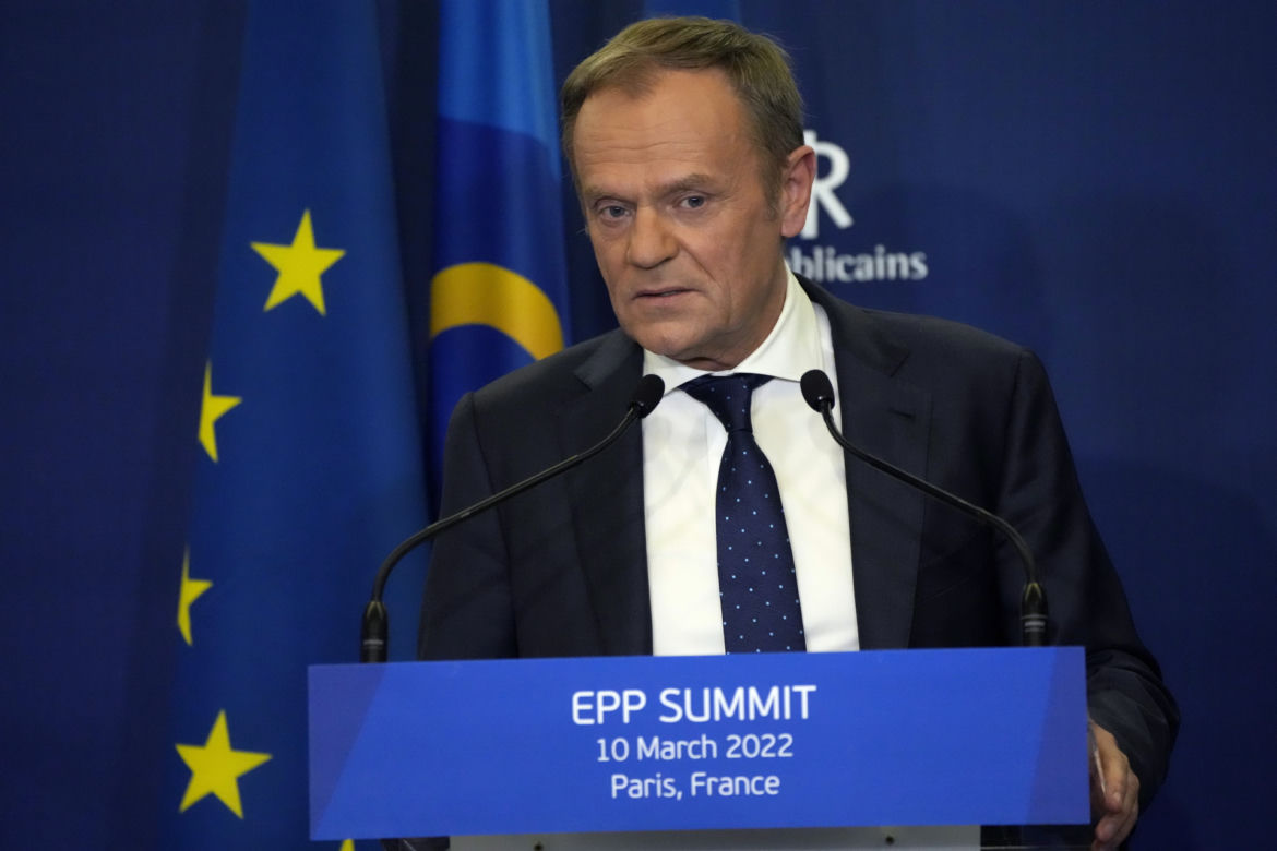 Tak się zmieniał Donald Tusk