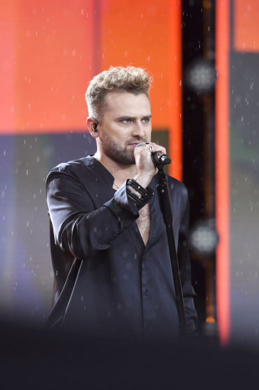 Gwiazdy we wzruszającym koncercie TVP1 „Wierzę w lepszy świat”. Dawno niewidziany Ryszard Rynkowski!