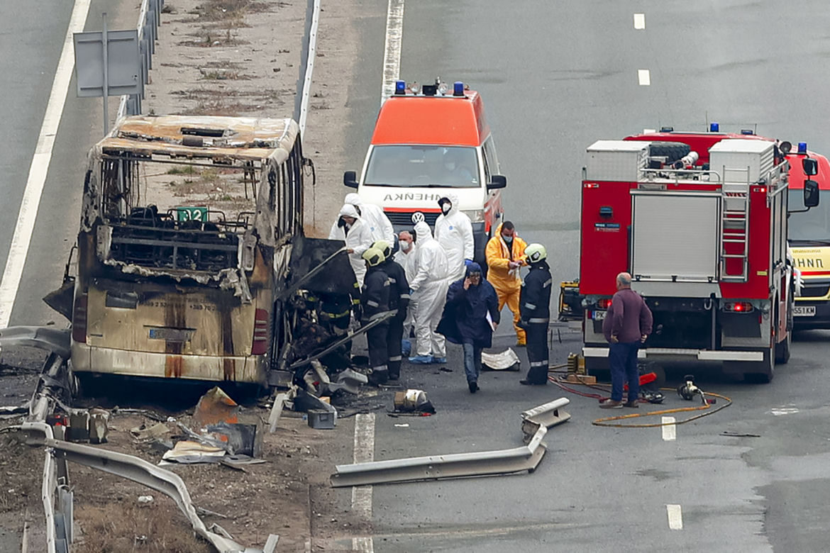 Czteroletnie bliźniaki spłonęły żywcem w autokarze