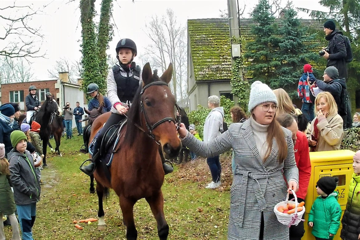 Konna święconka na szczecińskim Osowie