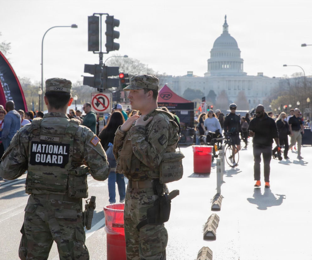 Gwardia Narodowa USA na ulicach stolicy