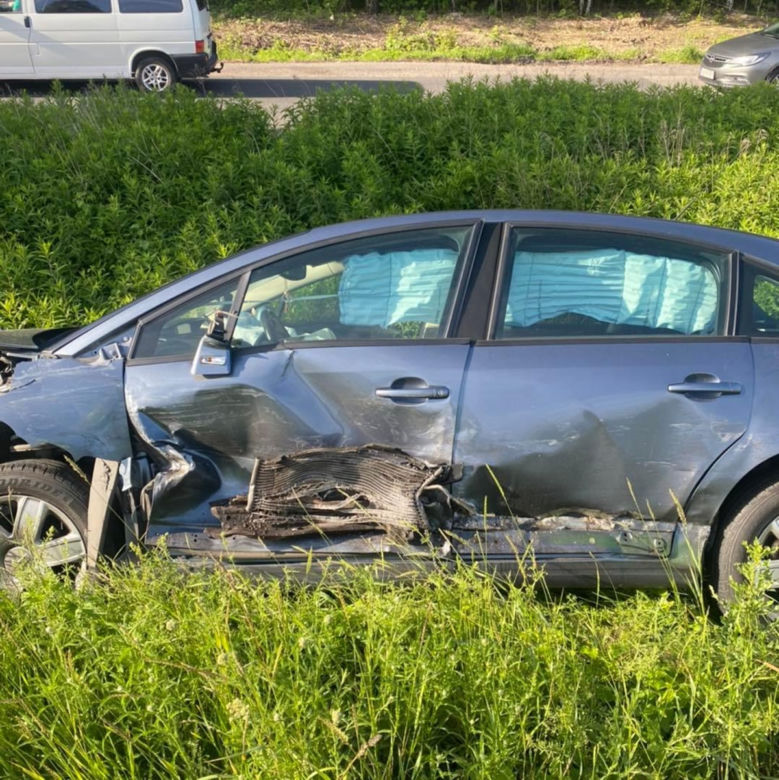 Wypadek na DK 94 w Sławkowie. Zderzyły się dwa samochody osobowe