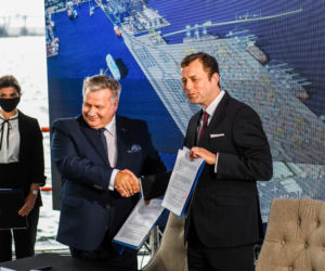 Morawiecki w Porcie Gdynia
