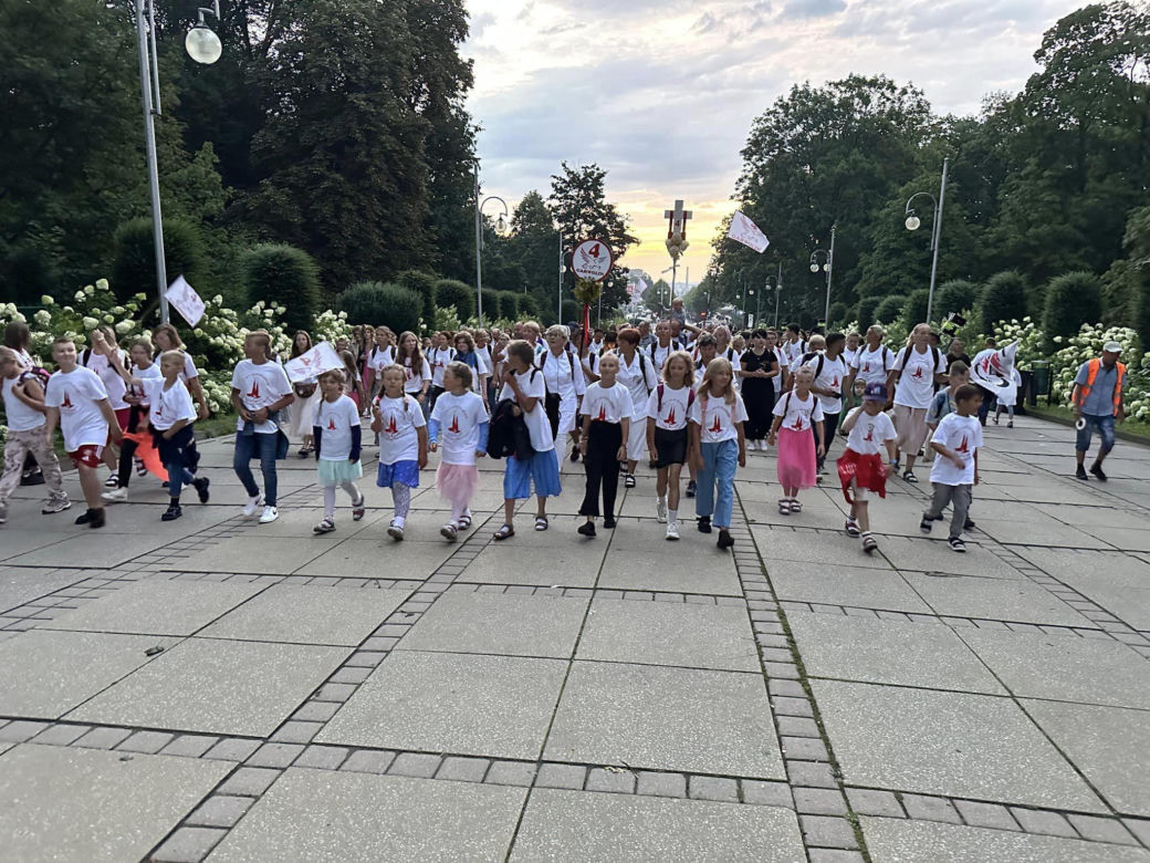 Pielgrzymka na Jasną Górę. Szczyt pielgrzymkowy