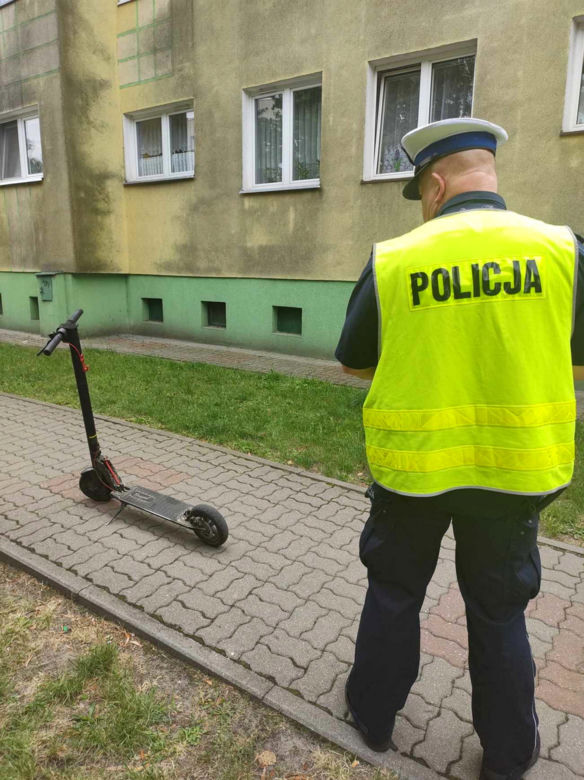Jechała na grób męża, zmiótł ją 15-latek na hulajnodze