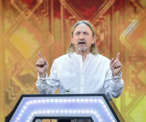 Zanim został głosem rocka, Marek Piekarczyk budował piece. Tak przez lata zmieniał się juror The Voice