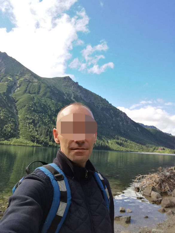 Stracił panowanie nad autem i wjechał na chodnik. Potrącił dwoje pieszych!