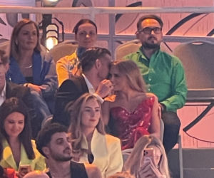 Tak Kaczorowska i Rogacewicz zachowywali się na ramówce TVP. Najpierw obejmował, a potem nurkował pod krzesło!