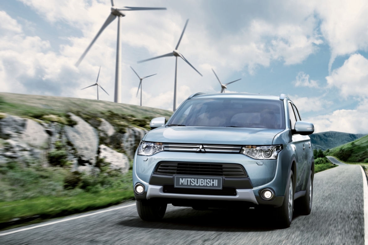 Mitsubishi Outlander PHEV po liftingu