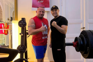 Wielkie wyciskanie Karola Nawrockiego i Mariusza Pudzianowskiego. Pudzian podsumował to jednym zdaniem