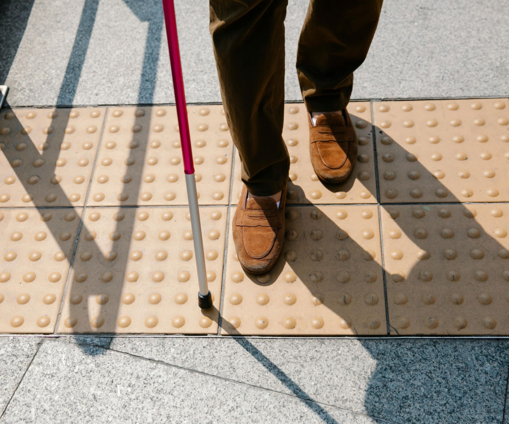 Uczniowie poznają świat osób niewidomych