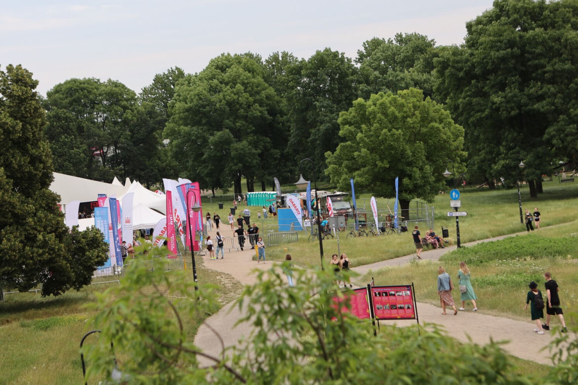 Inne Brzmienia 2023. Tak było pierwszego dnia festiwalu!