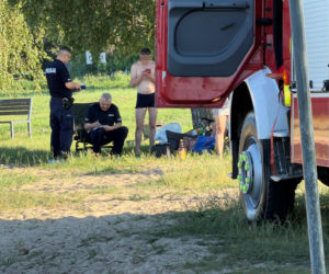 6-latka pod wodą pod Otwockiem
