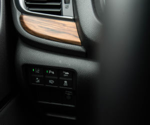 Subaru Forester e-BOXER vs Honda CR-V Hybrid