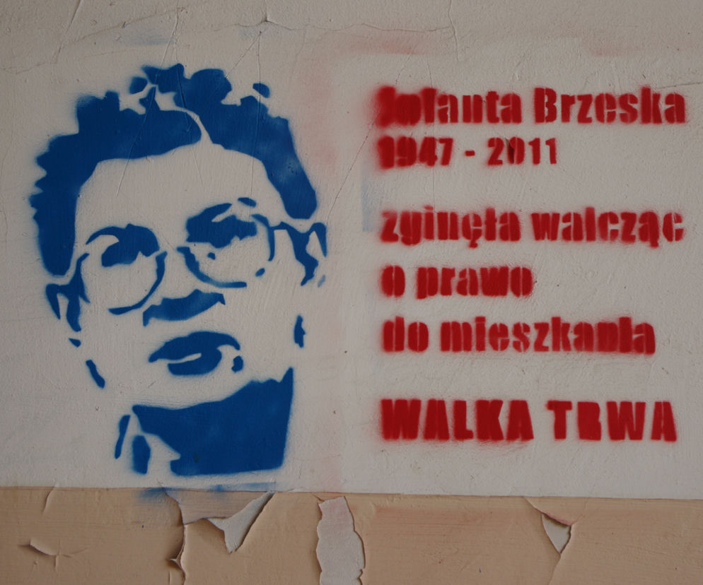Graffiti upamiętniające Jolantę Brzeską na budynku przy ul. Wilczej 19