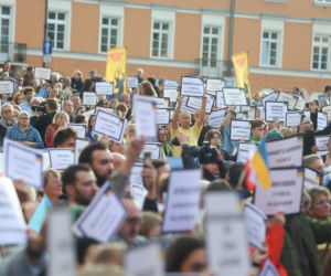 35 lat niepodległej Ukrainy. Obchody na Placu Zamkowym w Warszawie