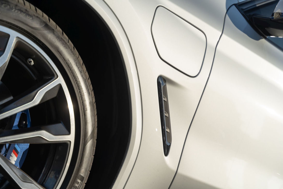 (2020) BMW X3 xDrive30e