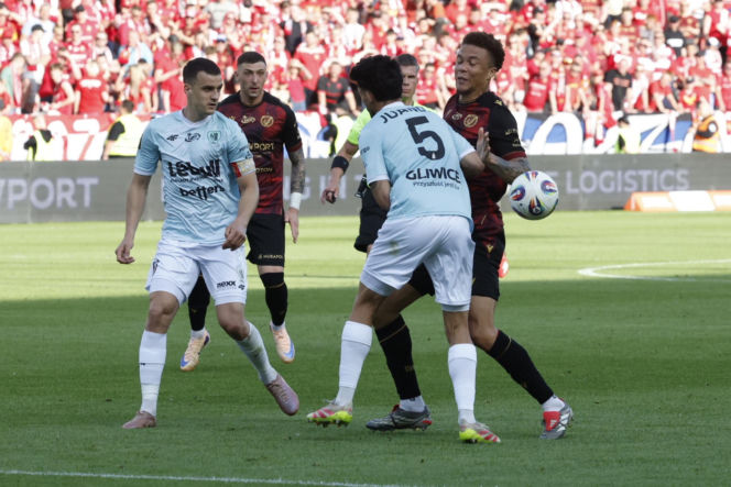 Widzew Łódź - Piast Gliwice: Zdjęcia kibiców i zawodników z meczu 34. kolejki PKO BP Ekstraklasy