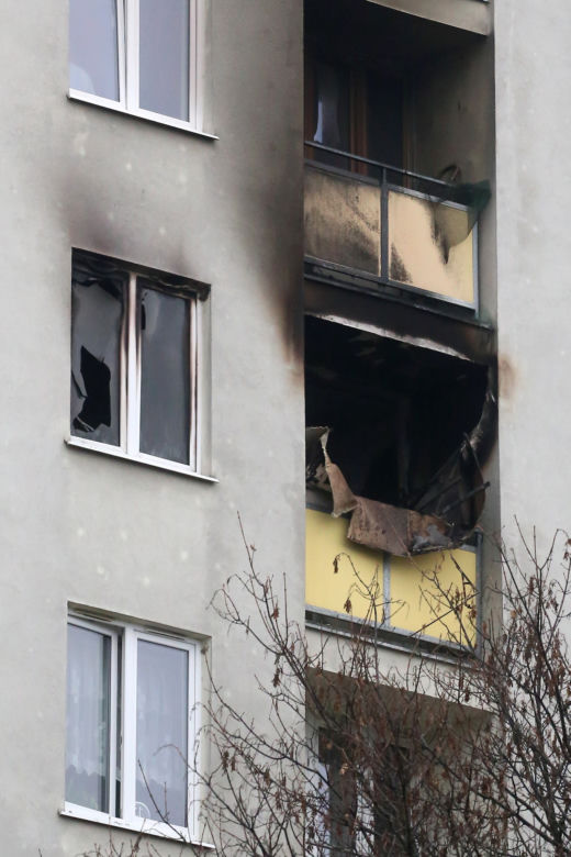 Pożar mieszkania na Targówku, w środku znaleźli zwęglone ludzkie zwłoki
