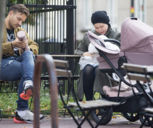 Piotr Stramowski i Katarzyna Warnke pierwszy spacer z dzieckiem