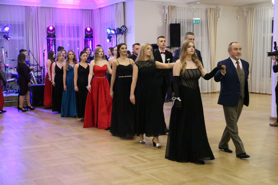 Studniówka Zespółu Szkół Nr 1 im. Ambrożego Towarnickiego