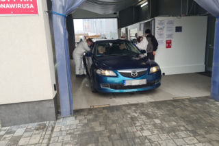 W rzeszowskim Medyku codziennie na COVID-19 testuje się tysiące osób [GALERIA]