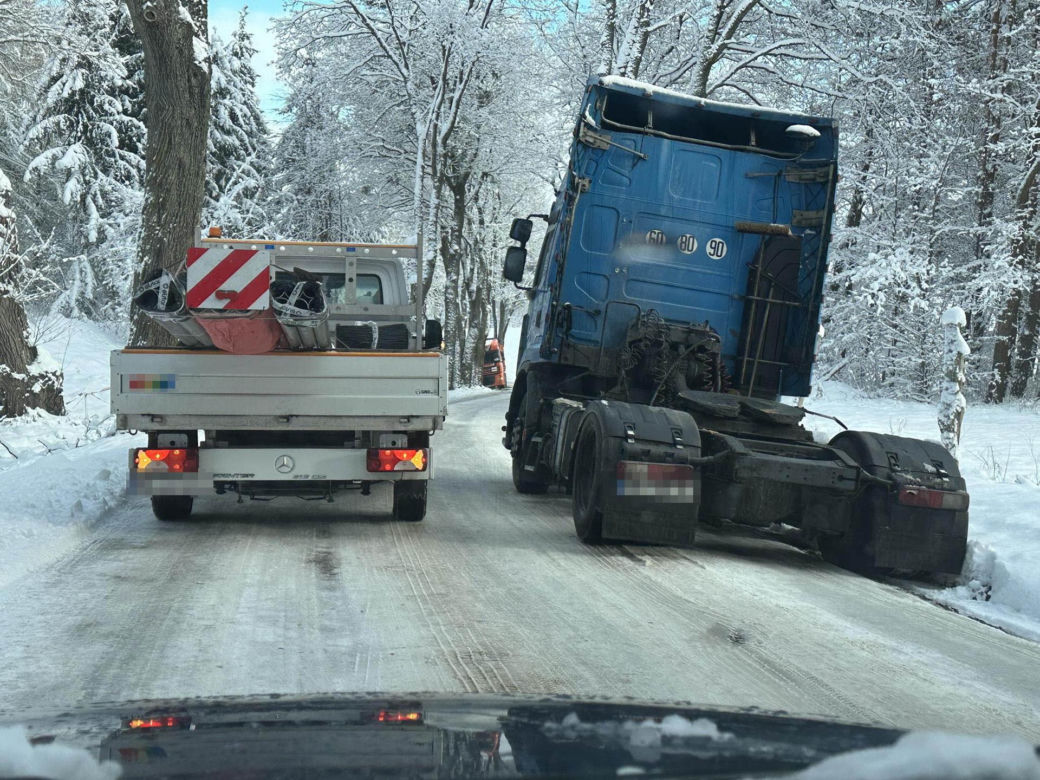 Atak zimy na Warmii i Mazurach