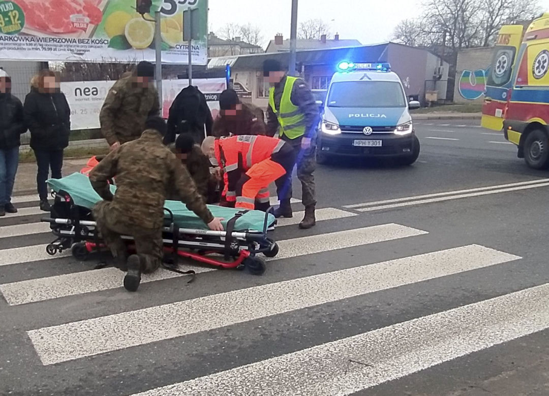  Siedleccy żołnierze uratowali panią Marię