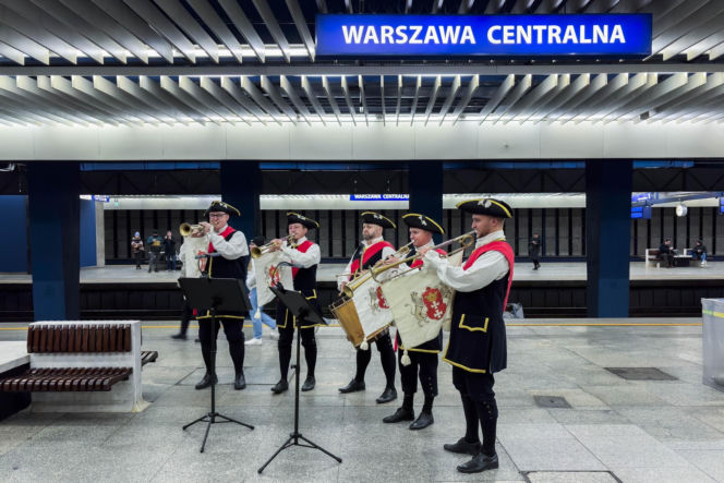 Minister kultury ruszyła na świąteczne zakupy