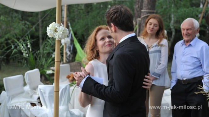 M jak miłość odc. 1174. Ewa (Dominika Kluźniak), Marek (Kacper Kuszewski)
