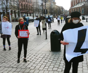 Protest kobiet w czasach zarazy. Chodzi o aborcję