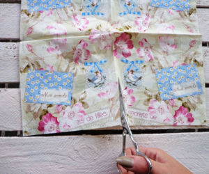 Taboret ze schodkiem IKEA w wersji decoupage