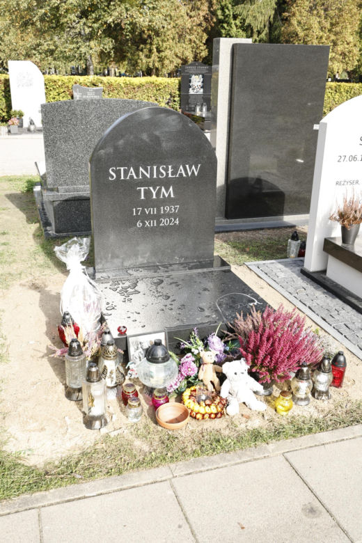 Tak wygląda grób Stanisława Tyma