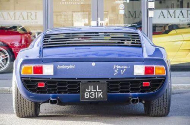 Lamborghini Miura SV Roda Stewarta