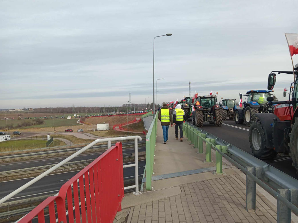 Protest rolników w Podlaskiem. Ciągniki blokują drogi w całym województwie! 
