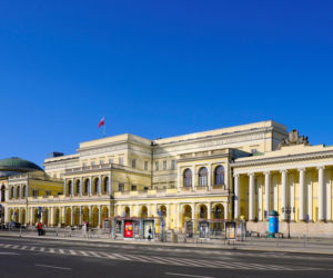 Tyle można zarobić w stołecznym ratuszu. Niektórzy mają wypłatę wyższą niż Trzaskowski!