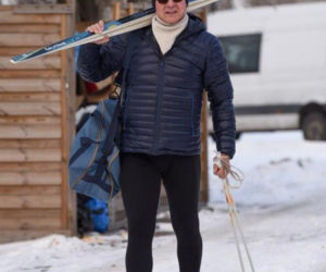 Chajzer bryluje na śniegu 