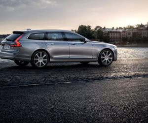2016 Volvo V90