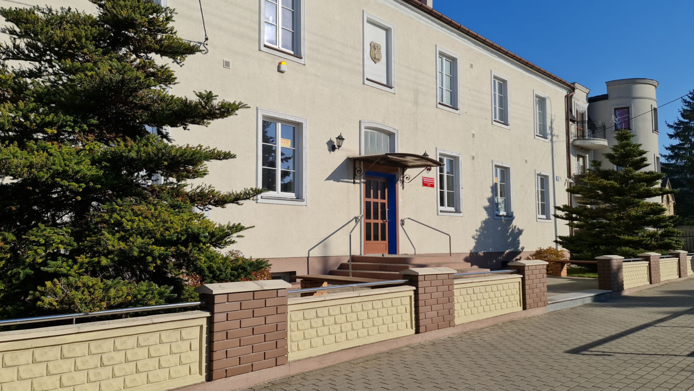 Dyrektor szkoły groził uczniowi nożem