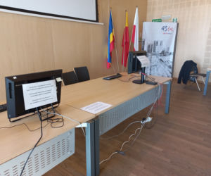 Internet Work Cafe