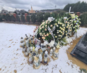 Widełka. Emilia zginęła w wypadku pociągu. Miała tylko 17 lat [GALERIA]
