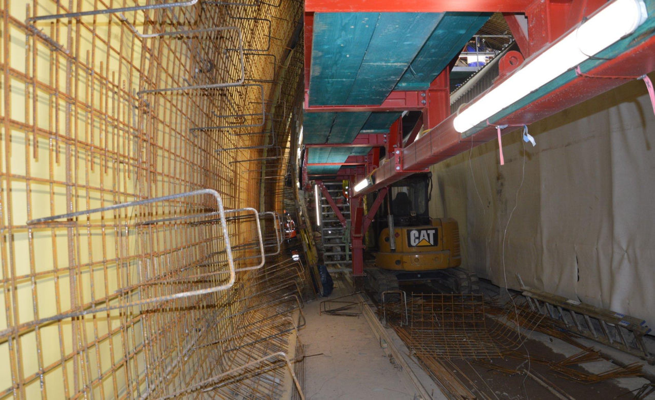 Poszerzają tunel kolejowy Wrocław Jelenia Góra