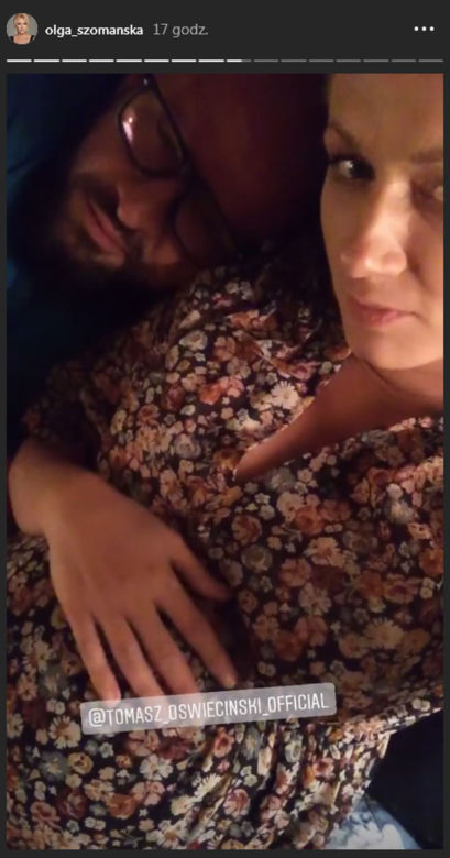 M jak miłość. Andrzejek (Tomasz Oświeciński), Marzenka (Olga Szomańska) na planie